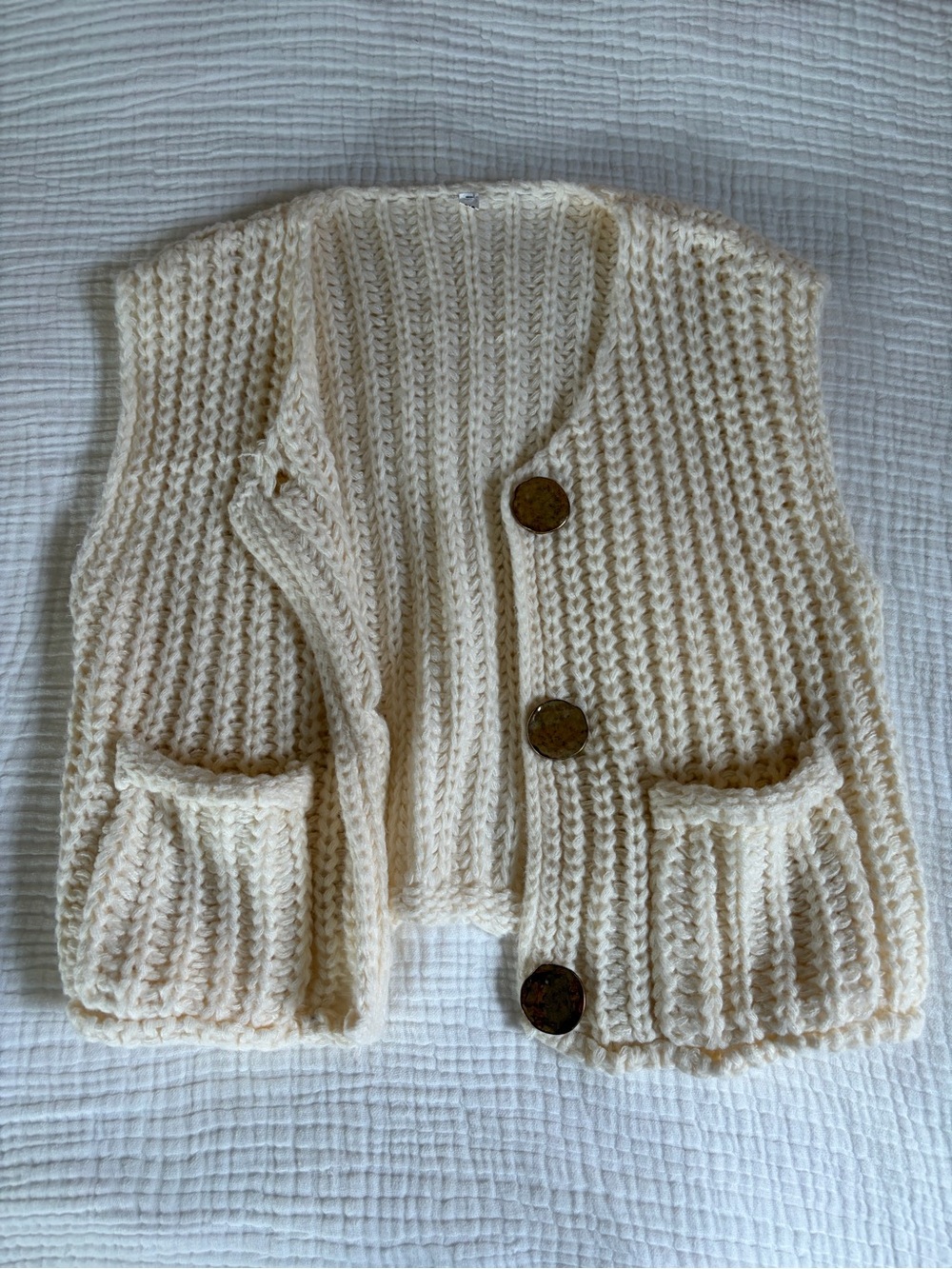 Cream Knit Sweater Vest Like New